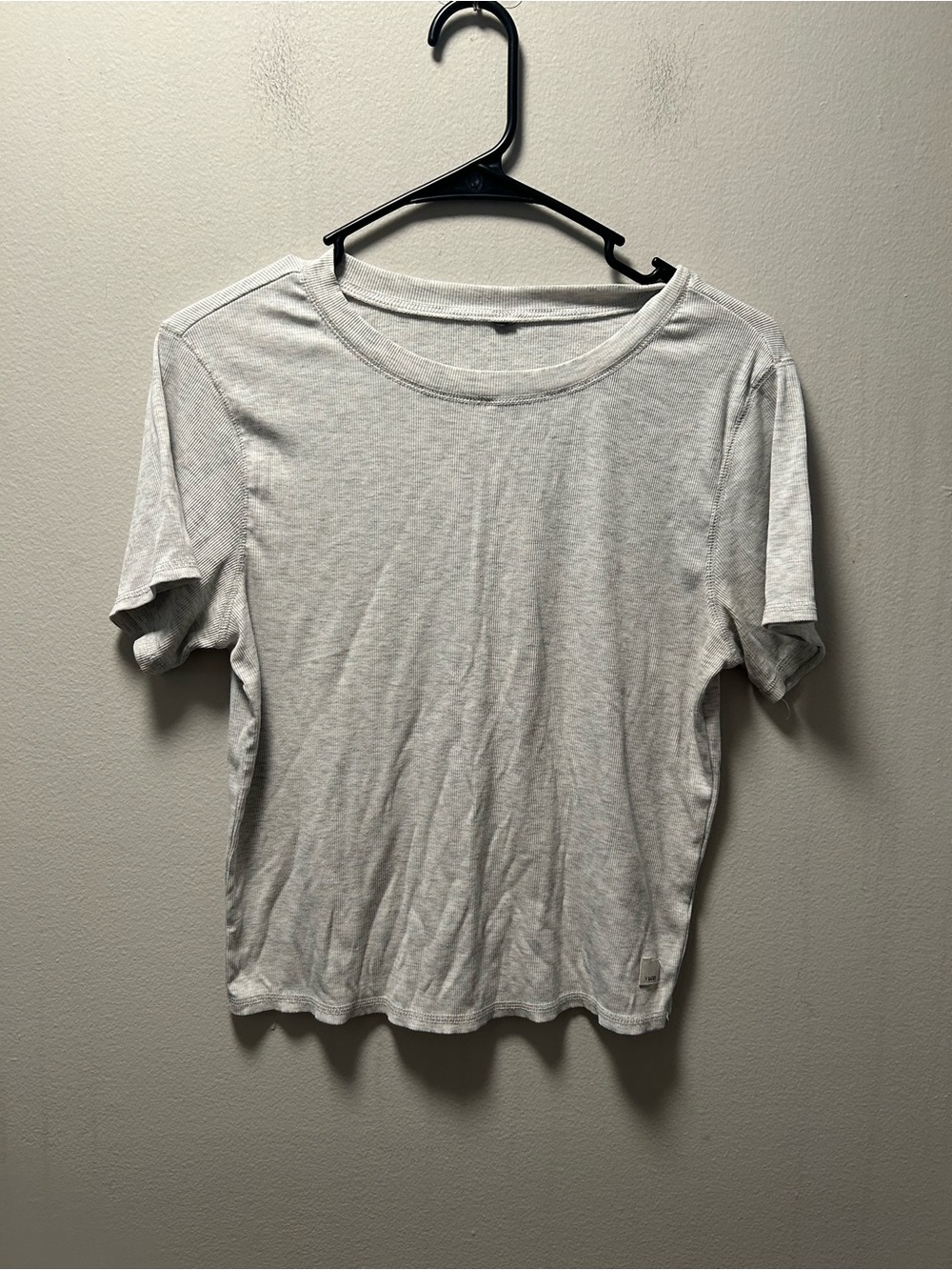 Vuori Short Sleeve Ribbed Tee - Light Gray